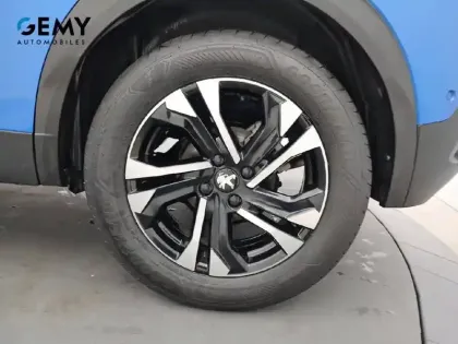 Photo 70 Peugeot 2008  PureTech 130 S&S EAT8