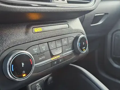 Photo 48 Ford Kuga  2.5 DURATEC 190 FLEXIFUEL FHEV E85 POWERSHIFT