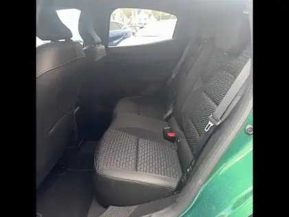 Photo 12 Renault Clio  E-Tech full hybrid 160 ch