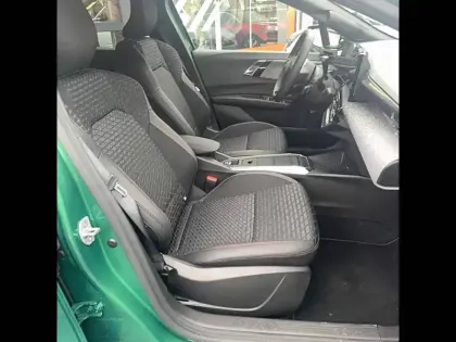 Photo 25 Renault Clio  E-Tech full hybrid 160 ch