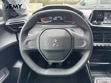 Photo 11 Peugeot 208  PureTech 75 S&S BVM5