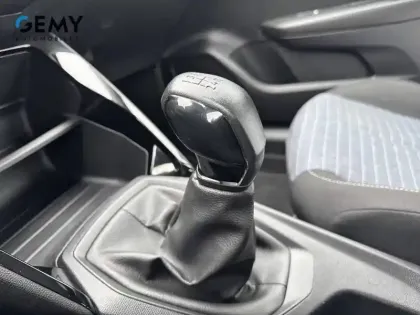 Photo 21 Peugeot 208  PureTech 75 S&S BVM5