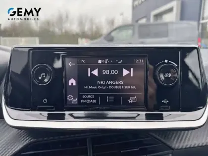 Photo 17 Peugeot 208  PureTech 75 S&S BVM5