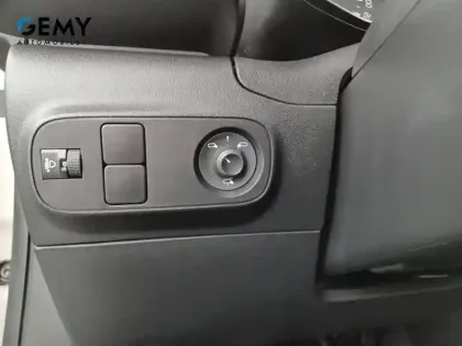 Photo 14 Citroën C3  PureTech 83 S&S BVM5