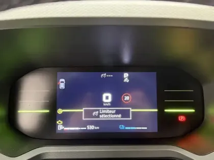 Photo 17 Dacia Duster  Hybrid 140