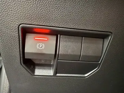 Photo 32 Dacia Duster  Hybrid 140