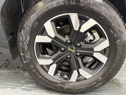 Photo 35 Dacia Duster  Hybrid 140