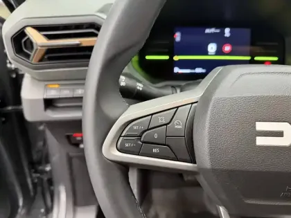 Photo 19 Dacia Duster  Hybrid 140