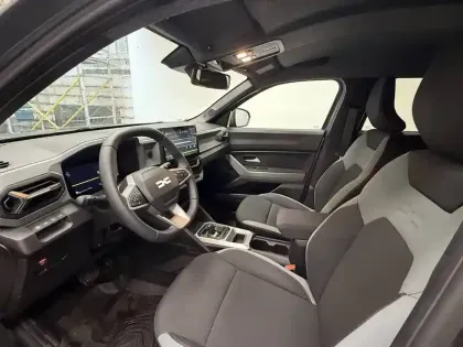 Photo 8 Dacia Duster  Hybrid 140