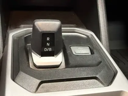 Photo 16 Dacia Duster  Hybrid 140