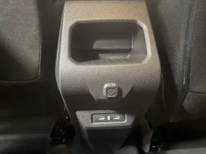 Photo 30 Dacia Duster  Hybrid 140