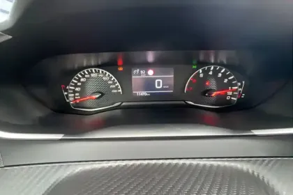 Photo 17 Peugeot 208  PureTech 100 S&S BVM6