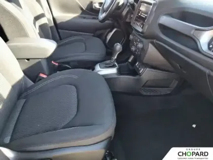 Photo 60 Jeep Renegade  1.3 GSE T4 150 ch BVR6