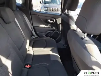 Photo 43 Jeep Renegade  1.3 GSE T4 150 ch BVR6