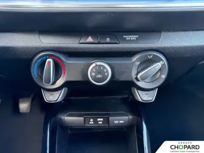 Photo 61 Kia Stonic  1.0 T-GDi 100 ch ISG BVM5