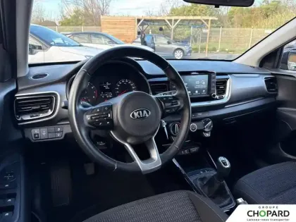 Photo 31 Kia Stonic  1.0 T-GDi 100 ch ISG BVM5