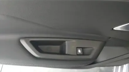 Photo 8 Peugeot 308  BlueHDi 130ch S&S EAT8