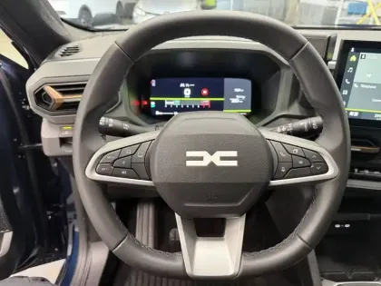 Photo 53 Dacia Bigster  Mild Hybrid 130 4x4