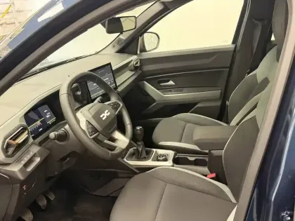 Photo 64 Dacia Bigster  Mild Hybrid 130 4x4