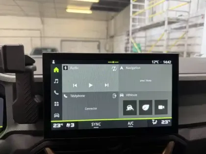 Photo 87 Dacia Bigster  Mild Hybrid 130 4x4