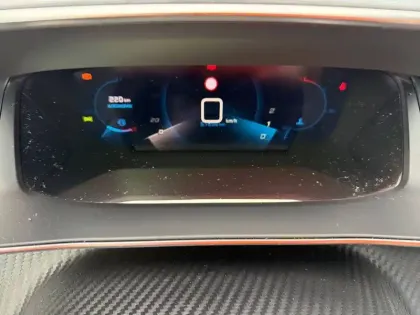 Photo 16 Peugeot 2008  BlueHDi 100 S&S BVM6