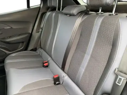 Photo 13 Peugeot 2008  BlueHDi 100 S&S BVM6