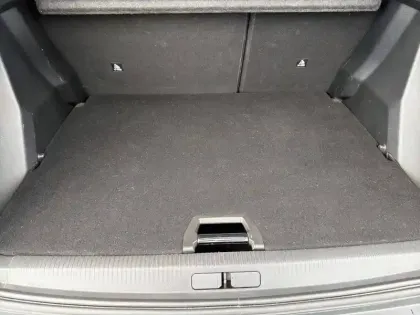 Photo 12 Peugeot 2008  BlueHDi 100 S&S BVM6