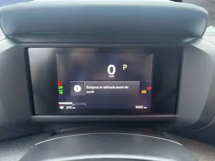 Photo 15 Citroën C4  Hybride 136 e-DCS6