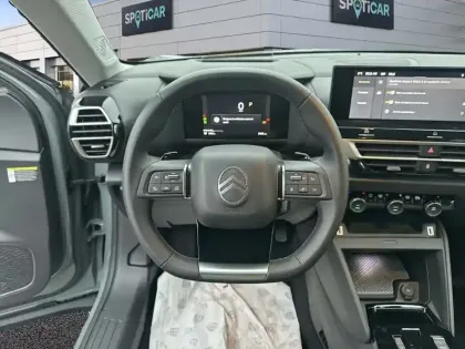 Photo 10 Citroën C4  Hybride 136 e-DCS6