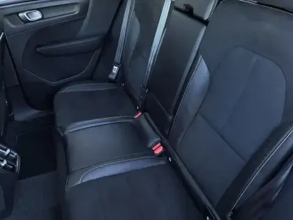 Photo 12 Volvo Xc40  T3 163 ch Geartronic 8