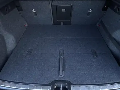 Photo 6 Volvo Xc40  T3 163 ch Geartronic 8