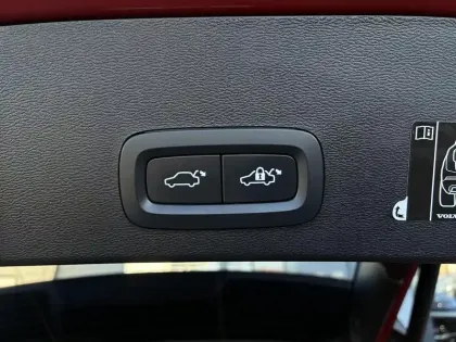 Photo 9 Volvo Xc40  T3 163 ch Geartronic 8