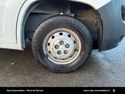 Photo 25 Citroën Jumper  TOLE 33 L2H2 BLUEHDi 140 S&S BVM6