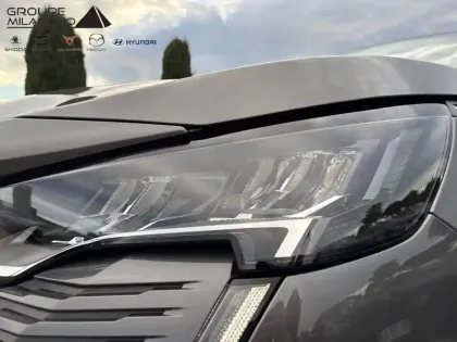 Photo 16 Peugeot 3008  Hybrid 225 e-EAT8