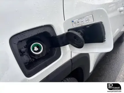 Photo 42 Jeep Renegade  1.3 GSE T4 150 ch BVR6