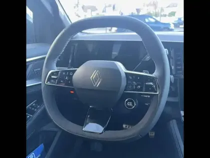 Photo 7 Renault Austral  full hybrid E-Tech 200 ch