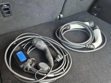 Photo 19 Ford Kuga  2.5 DURATEC 225 PHEV POWERSHIFT