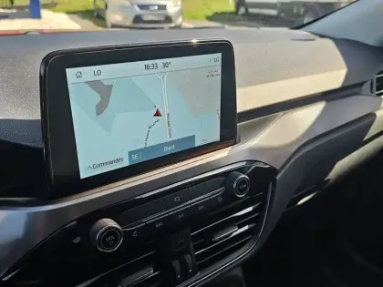 Photo 74 Ford Kuga  2.5 DURATEC 225 PHEV POWERSHIFT