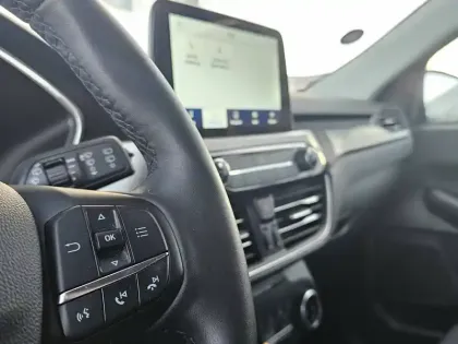 Photo 37 Ford Kuga  2.5 DURATEC 225 PHEV POWERSHIFT