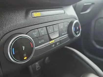 Photo 32 Ford Kuga  2.5 DURATEC 225 PHEV POWERSHIFT