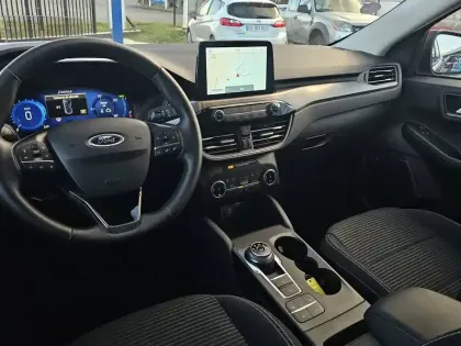 Photo 46 Ford Kuga  2.5 DURATEC 225 PHEV POWERSHIFT