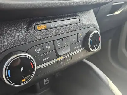 Photo 79 Ford Kuga  2.5 DURATEC 225 PHEV POWERSHIFT