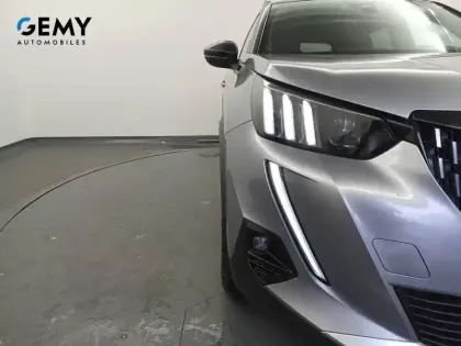 Photo 43 Peugeot 2008  BlueHDi 130 S&S EAT8