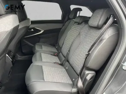 Photo 9 Peugeot 5008  Hybrid 136 e-DCS6