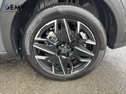 Photo 10 Peugeot 5008  Hybrid 136 e-DCS6