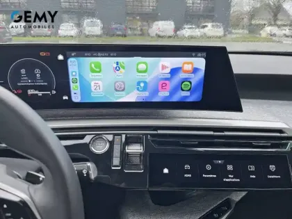 Photo 16 Peugeot 5008  Hybrid 136 e-DCS6