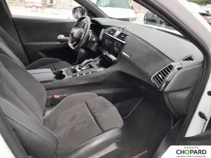 Photo 12 DS Ds 7 DS7 Crossback Hybride E-Tense 225 EAT8