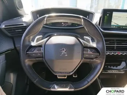 Photo 37 Peugeot 2008  PureTech 130 S&S EAT8