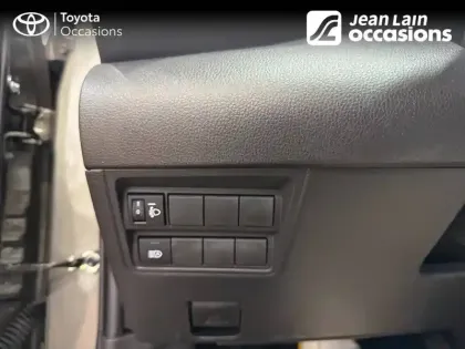 Photo 38 Toyota Yaris  Cross Hybride 116h 2WD