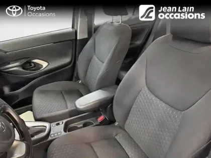Photo 19 Toyota Yaris  Cross Hybride 116h 2WD